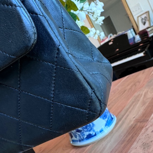 Chanel Vintage 1989 medium Classic flap 24k gold black lambskin - Picture 8 of 16